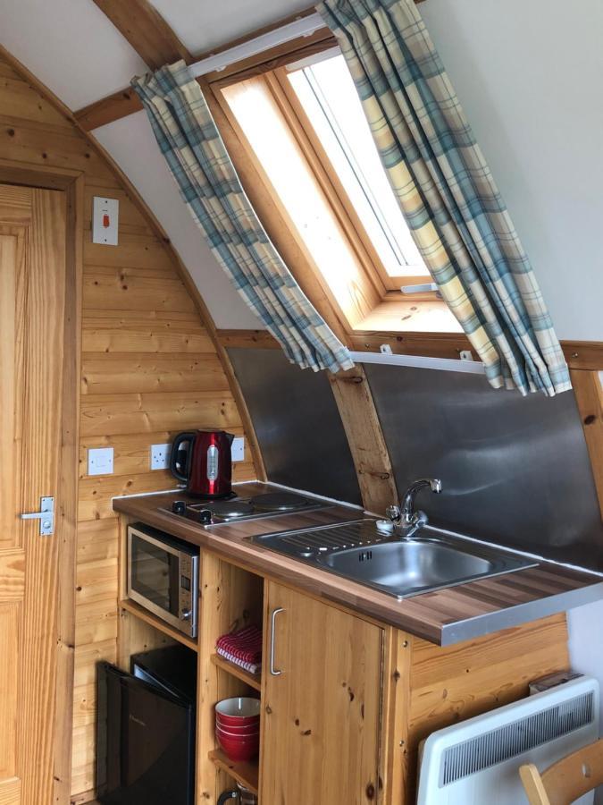 הוילה לאירג Loch Shin Glamping Pods מראה חיצוני תמונה