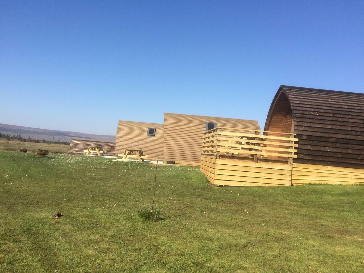 הוילה לאירג Loch Shin Glamping Pods מראה חיצוני תמונה